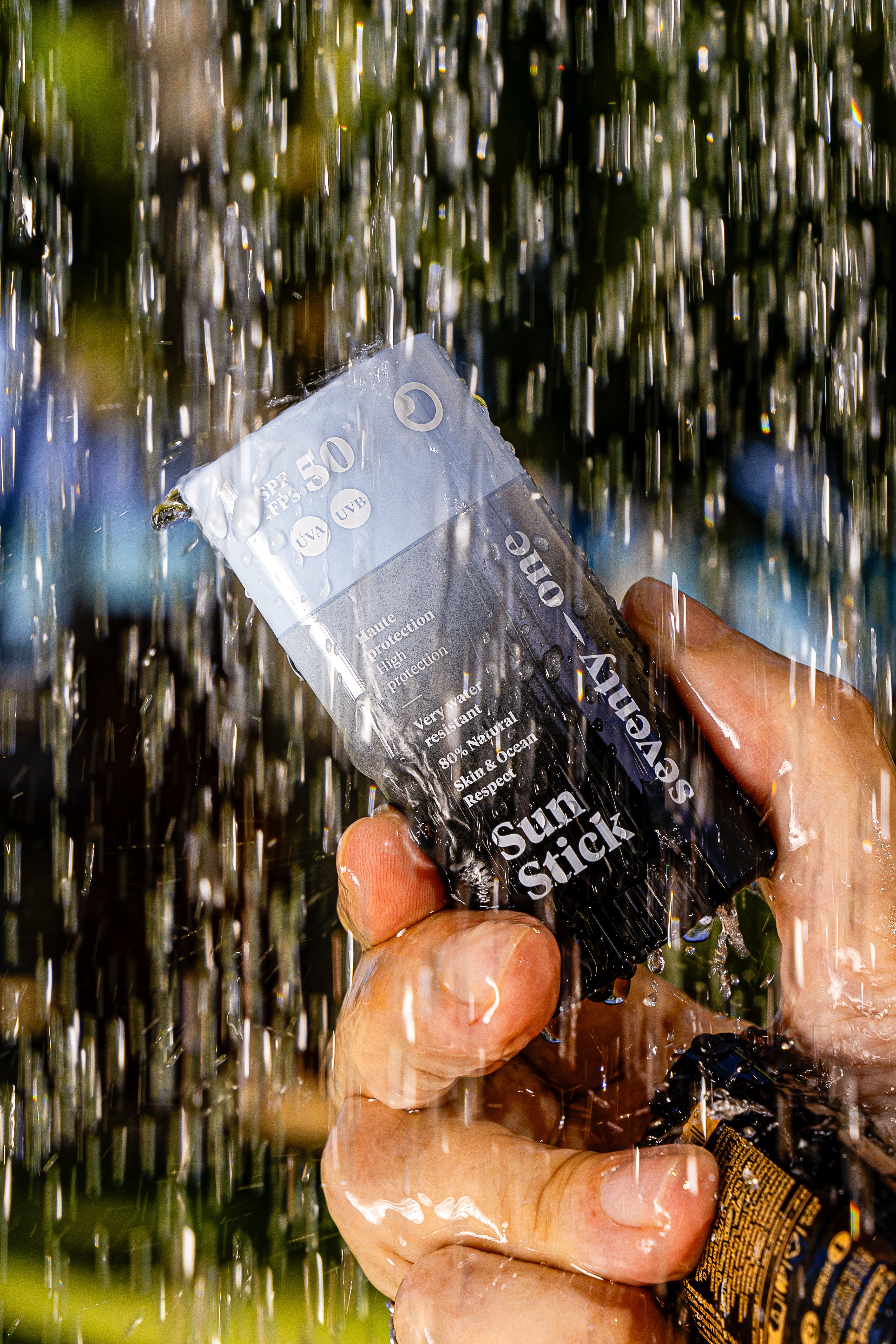 The Invisible SPF50 : le stick solaire invisible pour toutes vos aventures